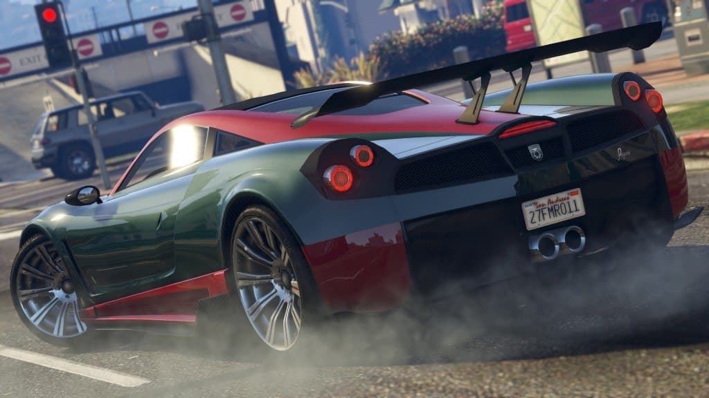 Imajen ekrã 2 husi Grand Theft Auto Online - $1,500,000 Great White Shark Cash Card XBOX One CD Key